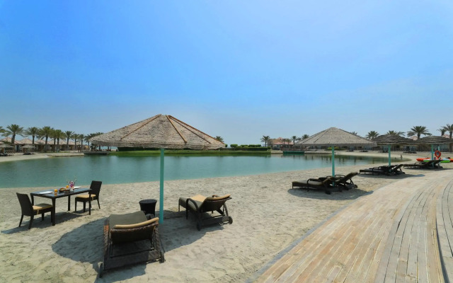 Al Bander Hotel & Resort