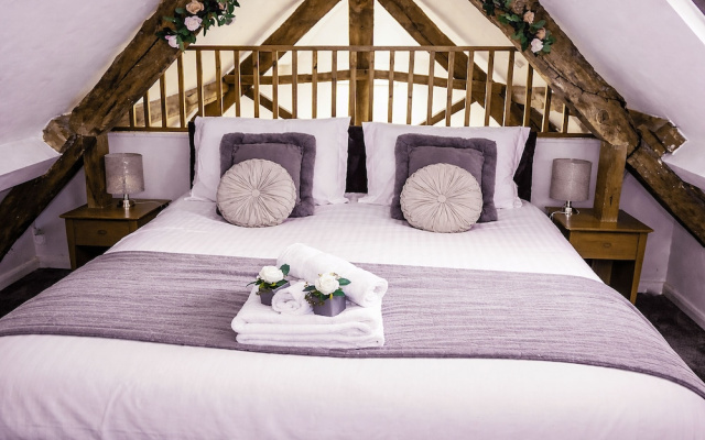 Romeo Cottage
