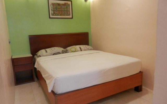 Travellers Planet Hotel & Guest House