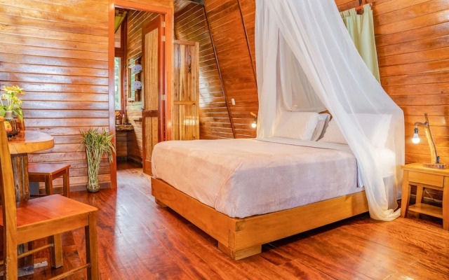 Heimatlos Rainforest Lodge