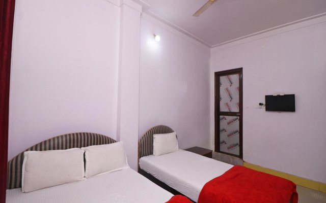 SPOT ON 44390 Amrapali Guest House