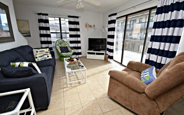 Heron Landing #11 by RedAwning