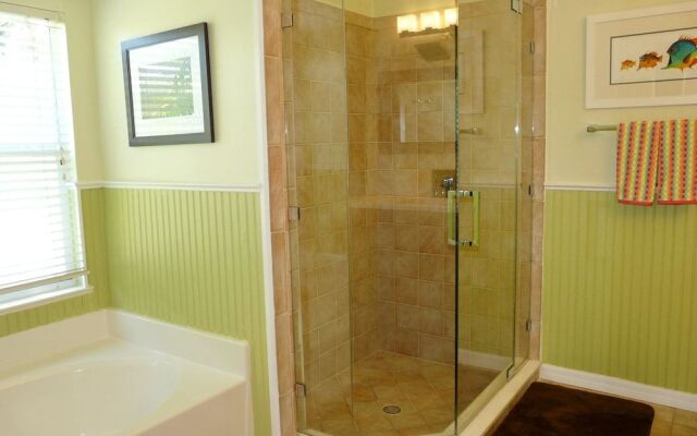 Pet-friendly Home With Pool and Steps to Beach/food