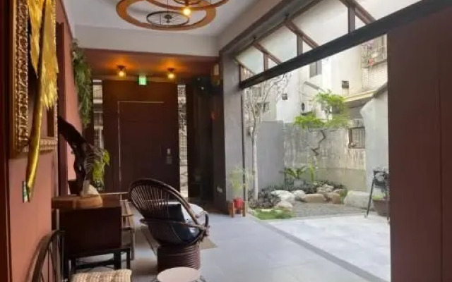 傅居52
