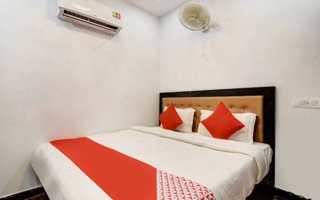 Capital O 38853 S Sumangalam Palace