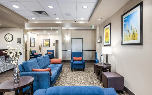 Super 8 Bonner Springs