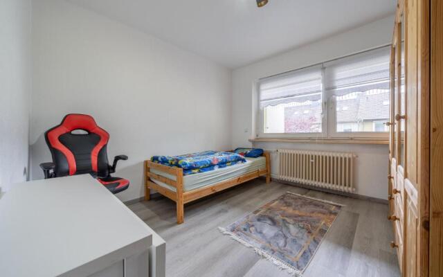 ID 7027 - Private House