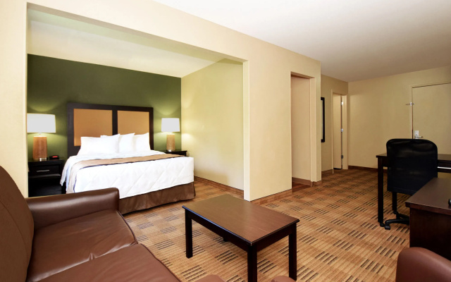Studio 6 Suites Jackson Ridgeland MS
