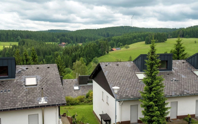 Blissful Apartment With Ski Storage,terrace, Garden, Heating