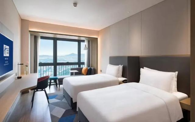 Holiday Inn Express Shenzhen Haiyuan City, An Ihg Hotel – Guest Rooms – Shenzhen