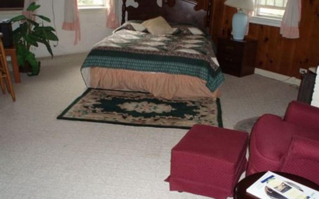 1768 Country Inn