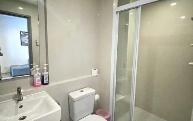 Pattaya the Base Four-Bedroom Top Floor Infinity Pool