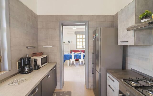 Villa Milon Near The Sea