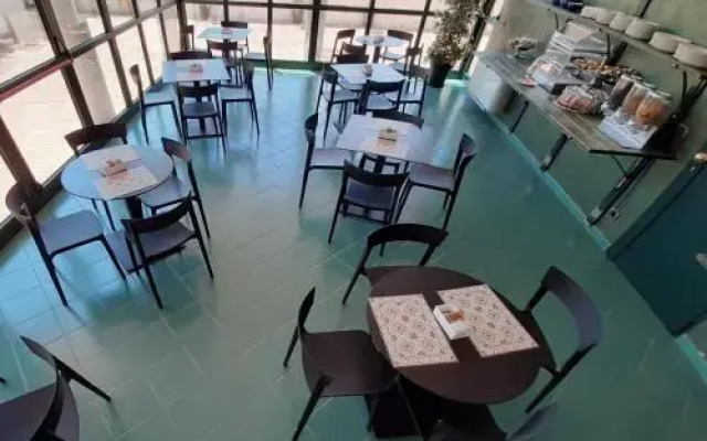 Tuo Hotel