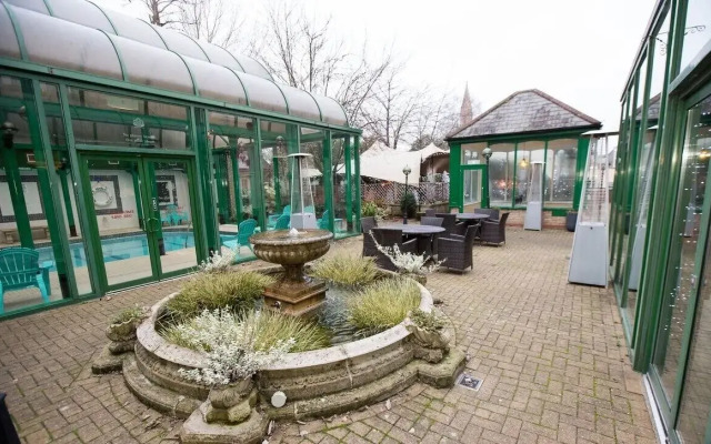 The Norfolk Royale Hotel