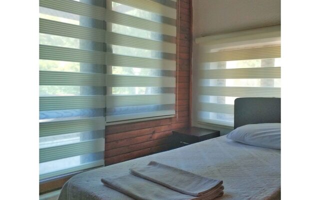 Orman Kampı Taş Evleri