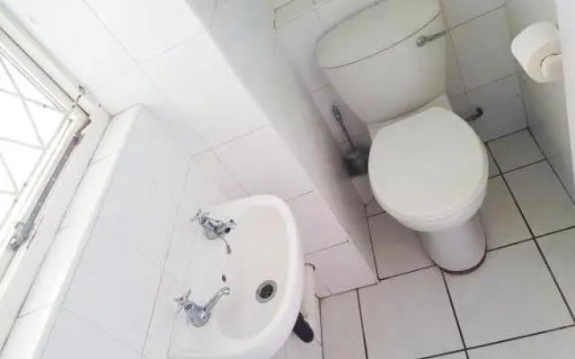 Dumela Margate Flat No 10