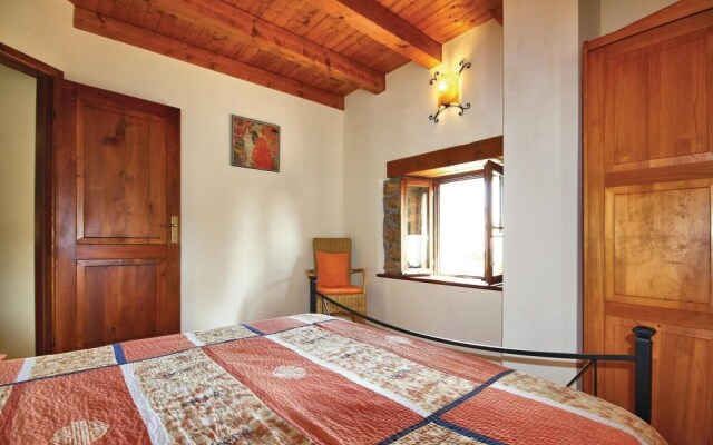 Amazing Home in Kastelir With 3 Bedrooms and Wifi