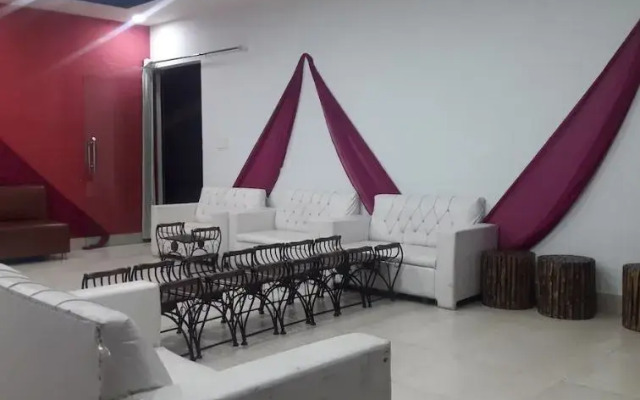 Hotel Raj Mahal Roorkee