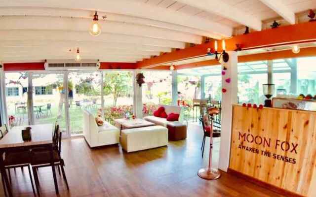 Moon Fox CaféInn Art & Gallery