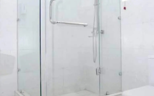 West 11 Luxury