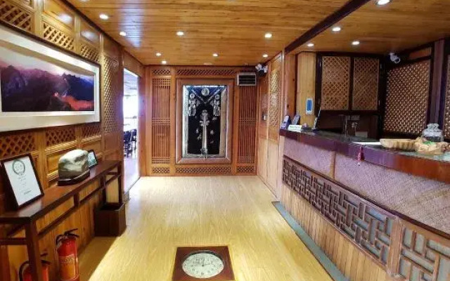 Longsheng Lian Lodge Hotel