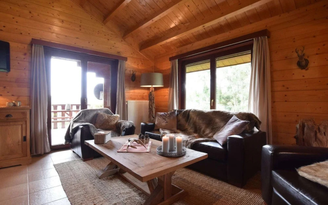 Very Spacious Chalet Near the Center of Durbuy