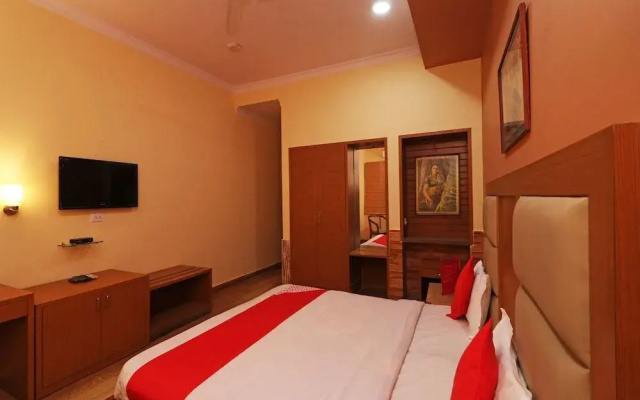 Birdhouse Residency By OYO Rooms