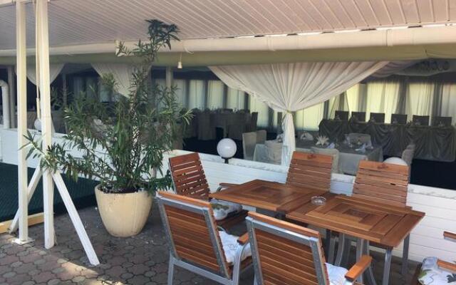 Hotel Codrisor