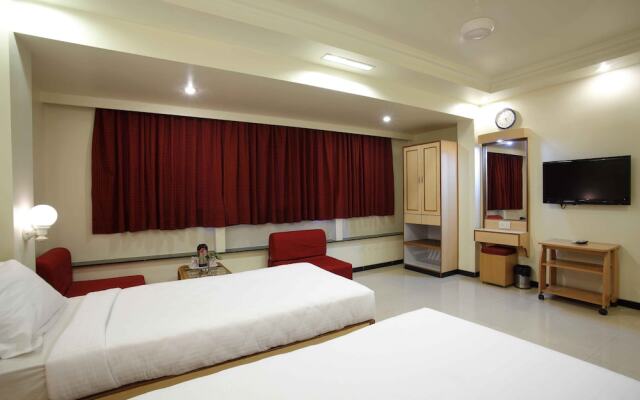 Hotel Suyash Deluxe
