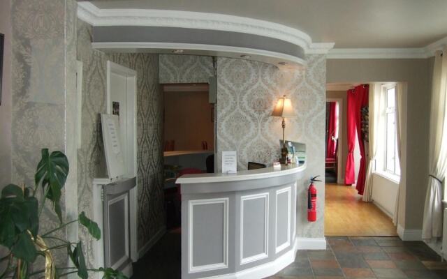 Harmony Inn - Glena House