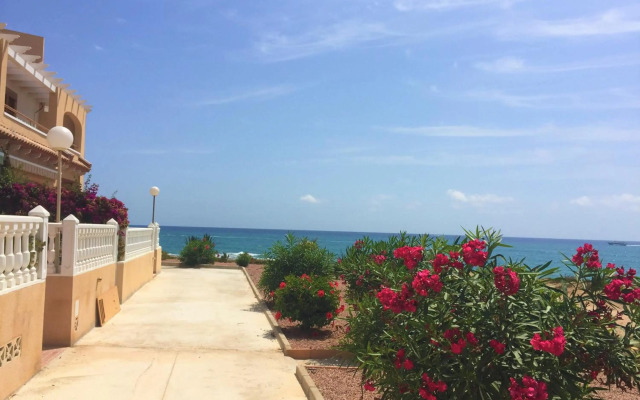 Seafront Dream Apartment