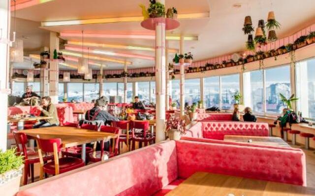 GALAAXY Mountain Hostel