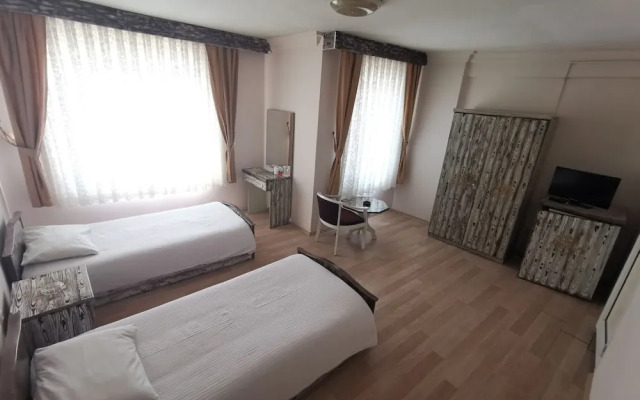 Saray Otel