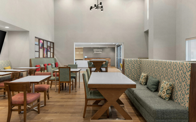 Hampton Inn & Suites Orangeville, On