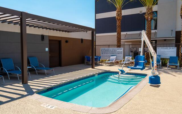 Candlewood Suites Las Vegas - E Tropicana