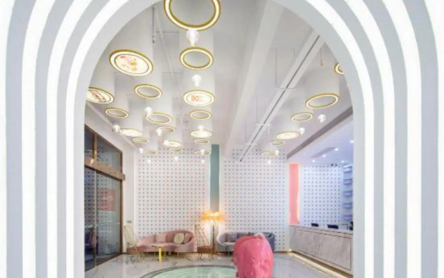 Fantasy Garden Hotel（panyu changlong）