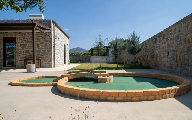 Villa Liatiko With Private Pool