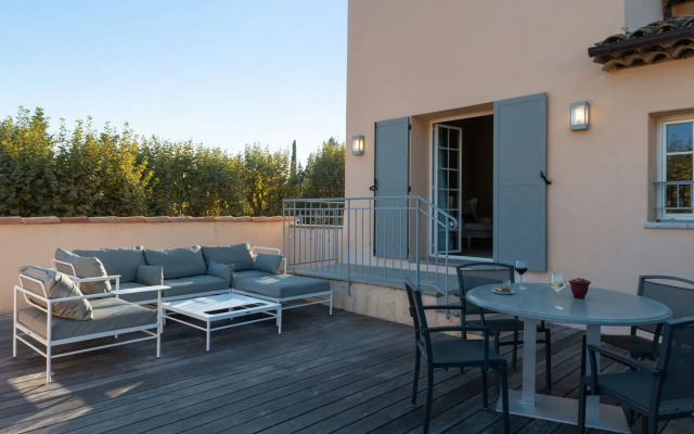 Hôtel Golf & Spa Château de la Bégude, The Originals Collection