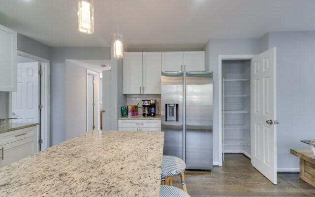 8 Mi to National Mall: Quiet Cheverly Apt