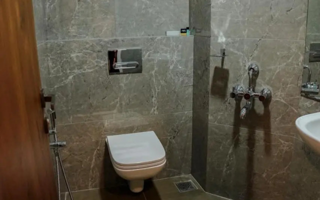 Mps Royal Suites