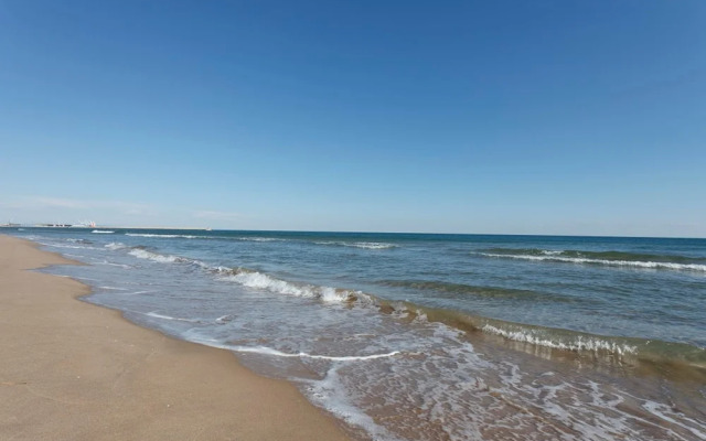 Comtessa in Oliva With 1 Bedrooms and 1 Bathrooms