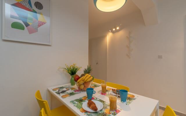 House Polus