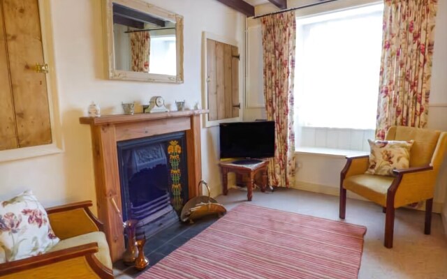 12 Castlegate