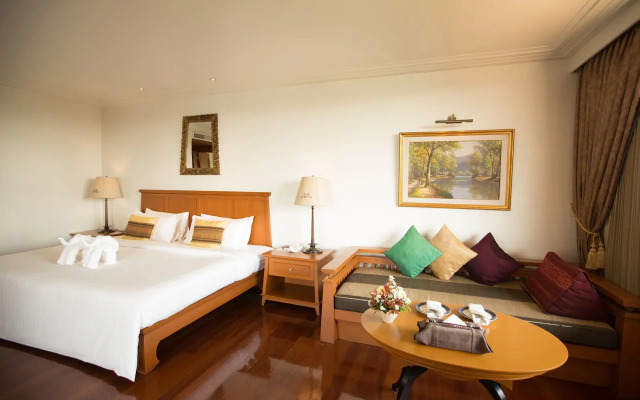 The Imperial River House Resort