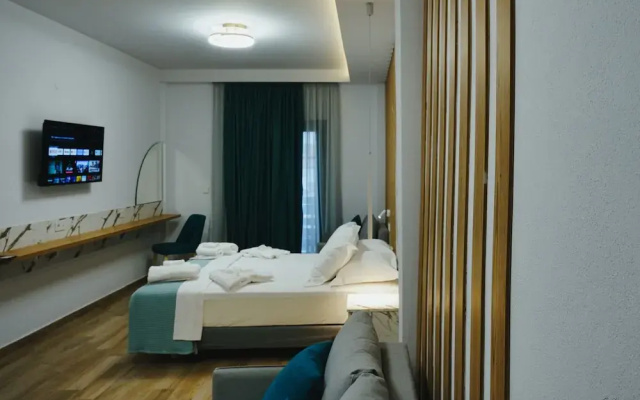 Electra Suites