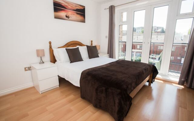Celador Apartments - Blakes Quay Serviced Apartments