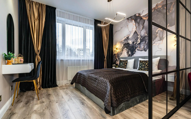 Crown39 (Kraun39) na ulice Pamati pavsih v Afganistane