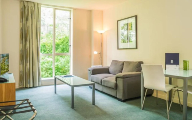 Astelia Apartment Hotel