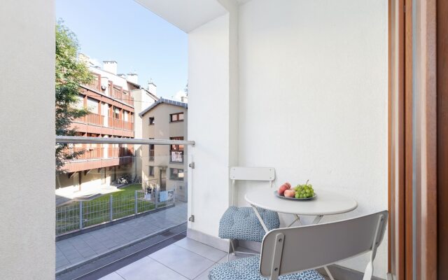Apartments Harmonica Cracow by Renters